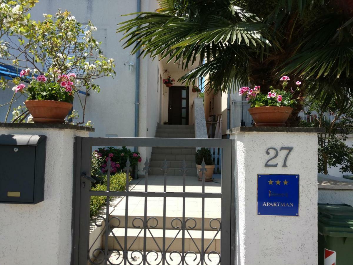 Apartman Eli Rovinj Exterior photo