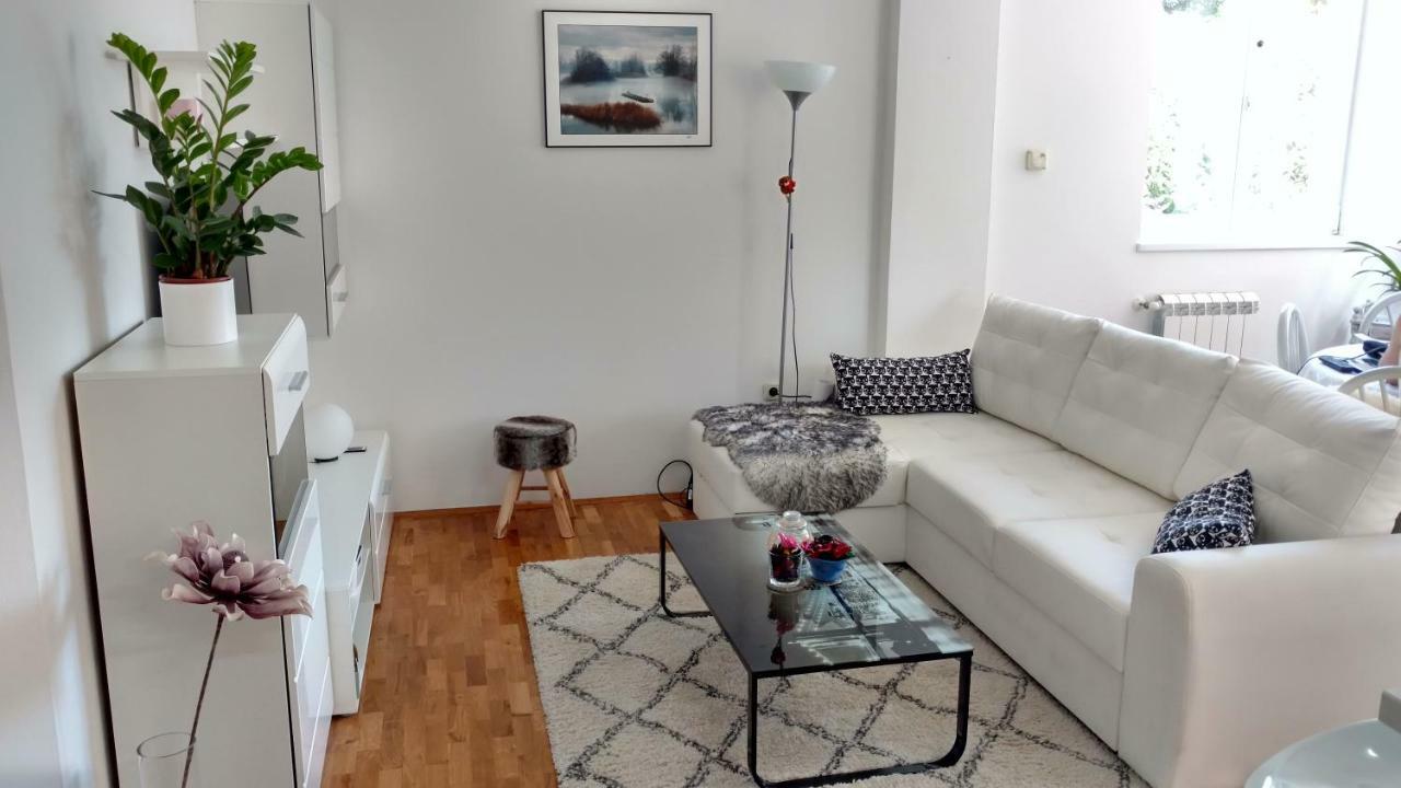 Apartman Eli Rovinj Exterior photo